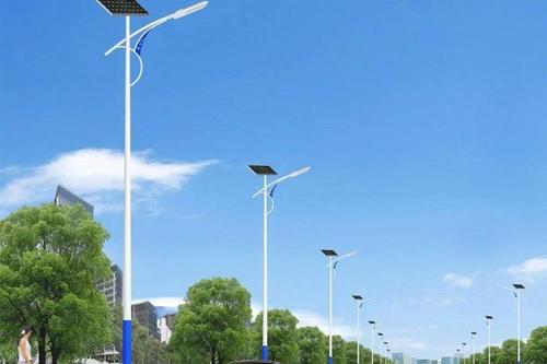 遵义太阳能路灯亮灯时间越长越好吗  