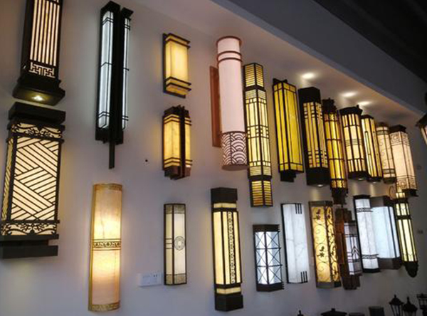 遵义壁灯：光影交织的空间叙事者